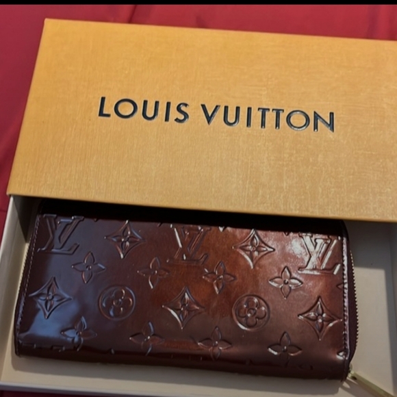 Louis Vuitton Monogram 2012 Zippy Wallet, Like new condition 🥰/No callouts - Picture 2 of 8